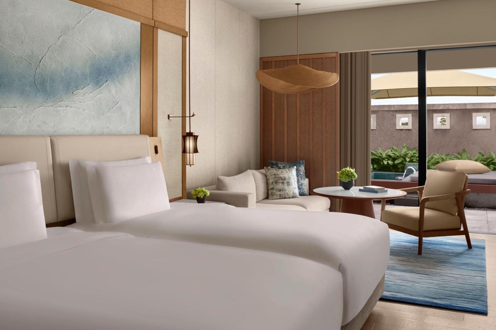The Ritz-Carlton Okinawa Hotel Nago Exterior photo